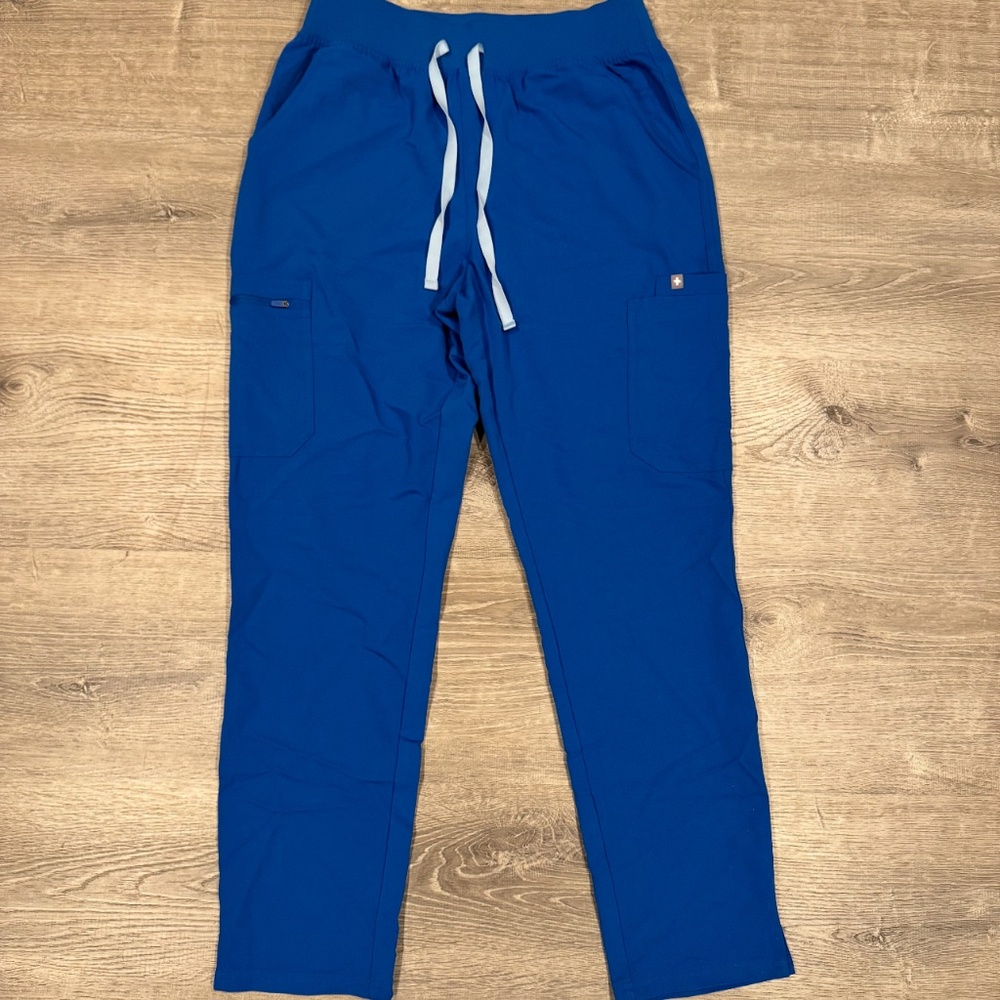 FIGS High Waisted Yola Skinny Scrub Pants - Picture 2 of 2
